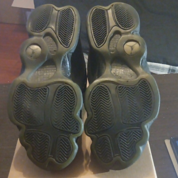 Jordan 13 Retro (2019) Rare Cap & Gown Mens 10 Womens 11.5 EUC - Picture 9 of 11